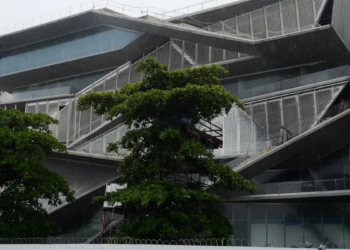 Inauguração da nova sede do Museu da Imagem e do Som em Copacabana é adiada pelo governo do Rio de Janeiro. Acervo será preservado nas unidades históricas.