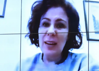 Justiça italiana decide pela extradição de Carla Zambelli ao Brasil. Ex-parlamentar condenada por porte ilegal de armas e invasão ao CNJ recorrerá à Corte de Cassação de Roma.