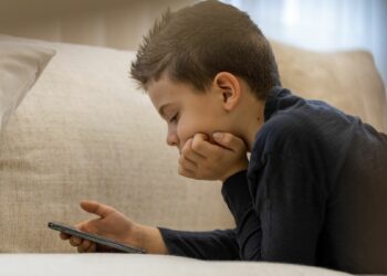 Decisão inédita pode influenciar novas ações contra redes sociais.
