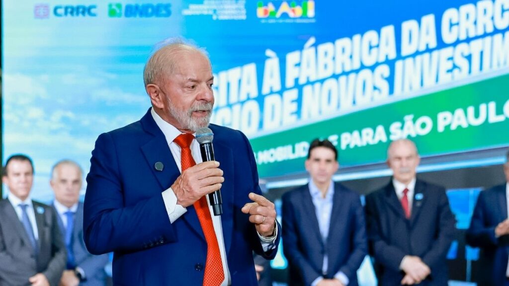 Novo ministro da Fazenda terá missão de propor soluções.