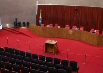 Supremo Tribunal Federal reconhece ilegalidade em provas e anula condenação de Garotinho.