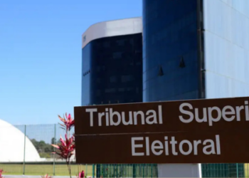 O prazo de desincompatibilização eleitoral termina em 4 de abril de 2026. Cargos públicos como ministros, governadores e prefeitos precisam se afastar para disputar eleições, garantindo legalidade e transparência.