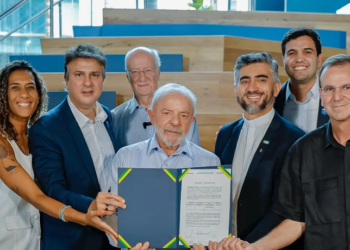 Seleção brasileira enfrentará o Panamá no Maracanã em 31 de maio no jogo de despedida antes da Copa do Mundo de 2026. Equipe terá quatro amistosos preparatórios.