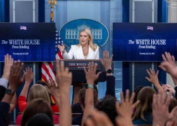 Comentário feito antes do evento em Washington gera polêmica e debate sobre coincidência