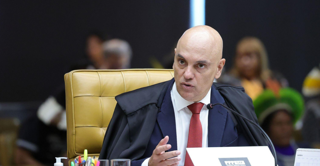 Condenados por desinformação e tentativa de golpe começam a cumprir pena após decisão do STF.