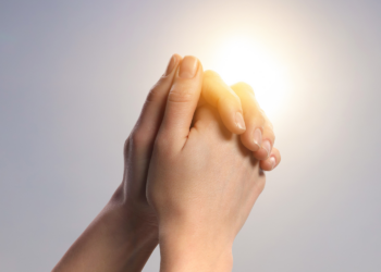 Novas gerações se afastam das instituições religiosas.