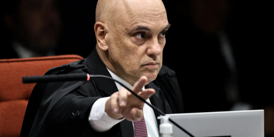 STF autoriza prisão e busca contra empresário suspeito de financiar esquema de acesso ilegal a dados de ministros, familiares e autoridades em operação da PF.