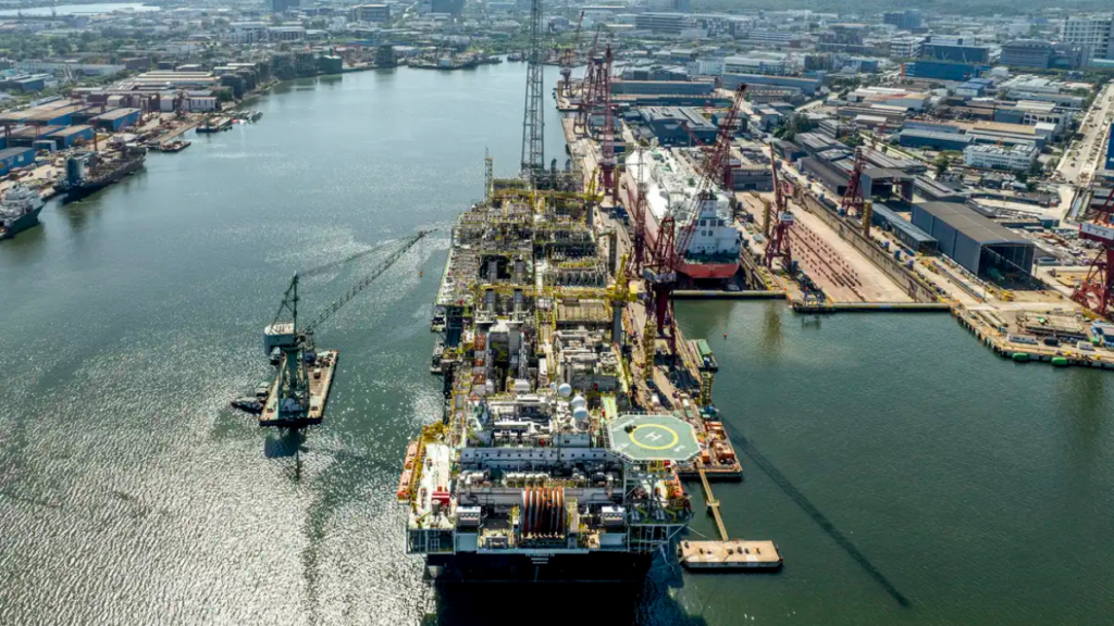 Brasil registra alta de 3,84% nas reservas provadas de petróleo em 2025, alcançando 17,4 bilhões de barris, segundo relatório da ANP.