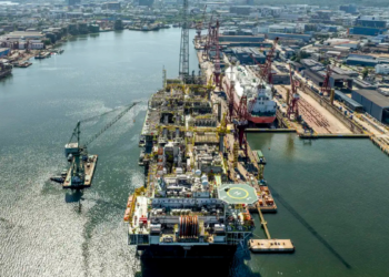 Brasil registra alta de 3,84% nas reservas provadas de petróleo em 2025, alcançando 17,4 bilhões de barris, segundo relatório da ANP.