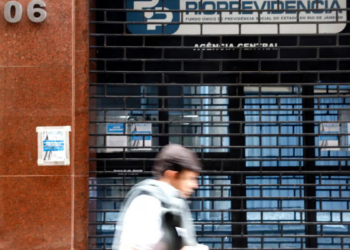 Ministério Público do Rio de Janeiro investiga possível prejuízo de R$ 1,088 bilhão no RioPrevidência em operações com títulos e contratos financeiros.