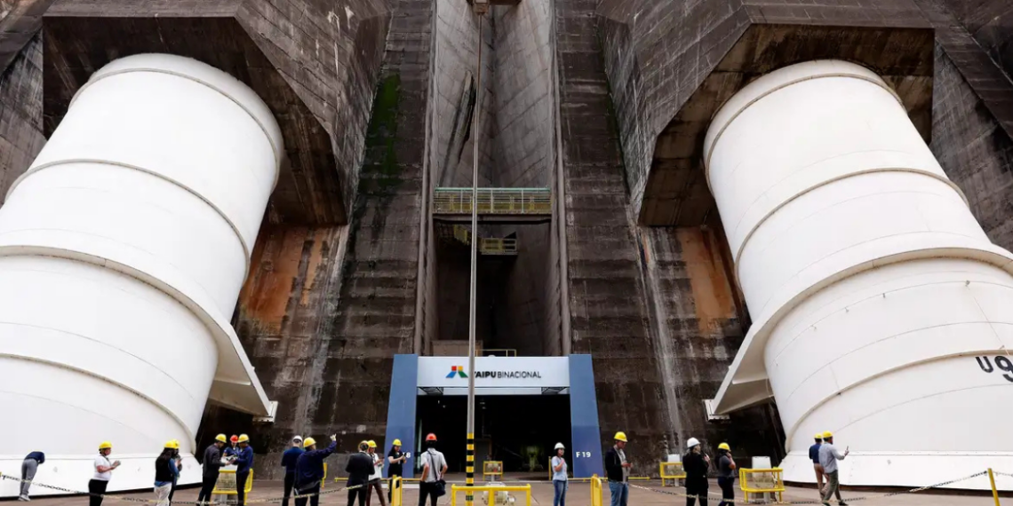 Brasil e Paraguai negociam nova tarifa de Itaipu que entra em vigor em 2027. Acordo pode impactar preços da energia e modelo de comercialização.