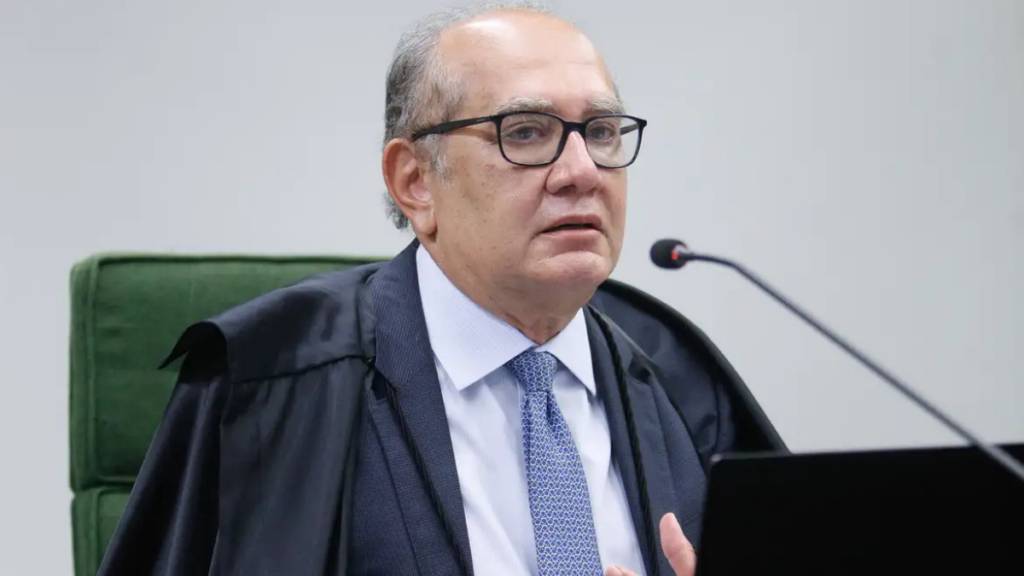 Gilmar Mendes reage a relatório da CPI do Crime Organizado e chama de “erro histórico” a recomendação de indiciamento de ministros do STF.