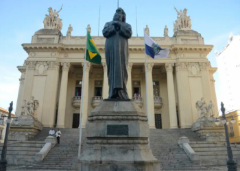 Governo diz que equipamentos aparentavam ser antigos e sem funcionamento