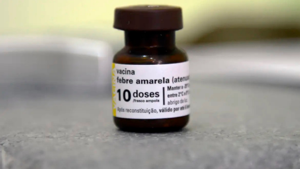 São Paulo registra três casos de febre amarela no Vale do Paraíba, com uma morte. Autoridades alertam para importância da vacinação.