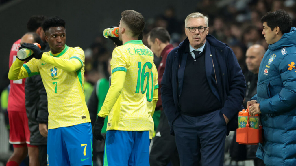 Pesquisa Datafolha revela que mais da metade dos brasileiros não tem interesse na Copa do Mundo, marcando o maior índice de desengajamento desde 1994.