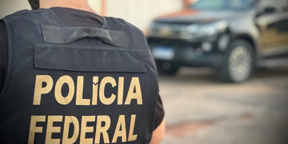 Polícia Federal investiga possível gestão irregular de R$ 13 milhões em instituto de previdência de SP em operação que envolve Banco Master.