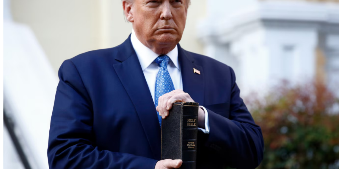 Tema envolve uso de símbolos religiosos na política.