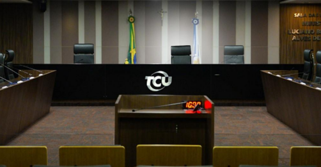 Documento aponta ausência de formalização contratual no caso.