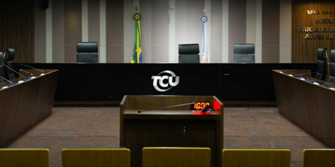 Documento aponta ausência de formalização contratual no caso.