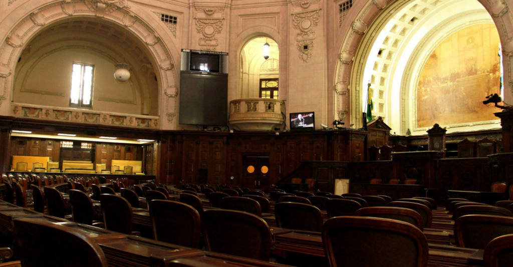 Debate fiscal esquenta na Assembleia Legislativa do Rio.
