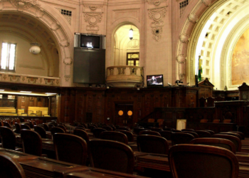 Debate fiscal esquenta na Assembleia Legislativa do Rio.