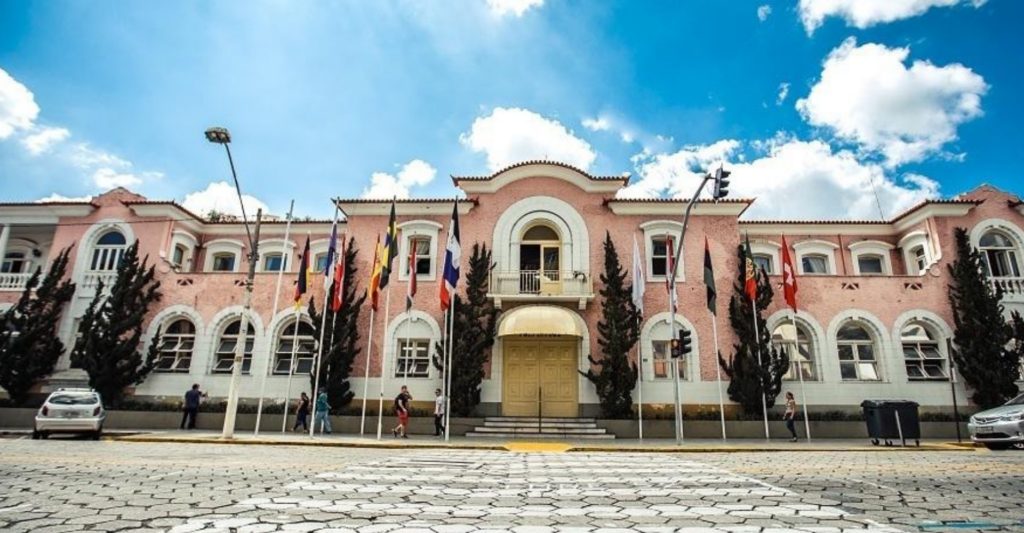 MPRJ pede regularização imediata de abrigo infantil após superlotação.
