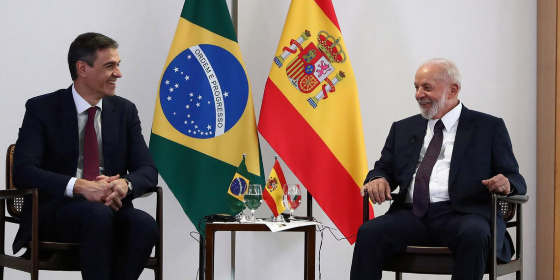 Lula cumpre agenda na Europa com reuniões políticas e empresariais.