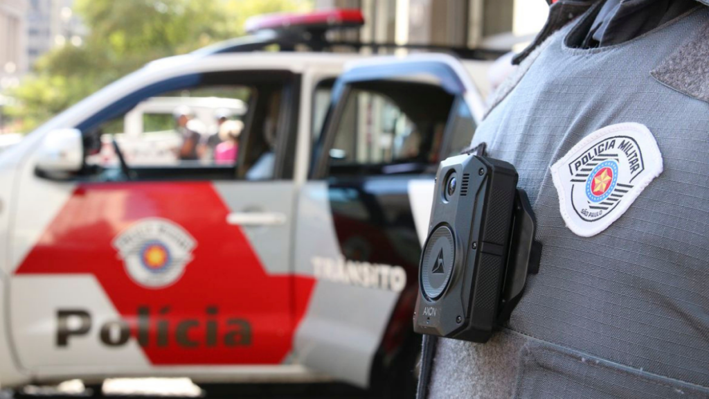 Justiça determina indenização de R$ 200 mil à família de jovem morto por policial de folga em São Paulo. Caso ainda será analisado por júri popular.