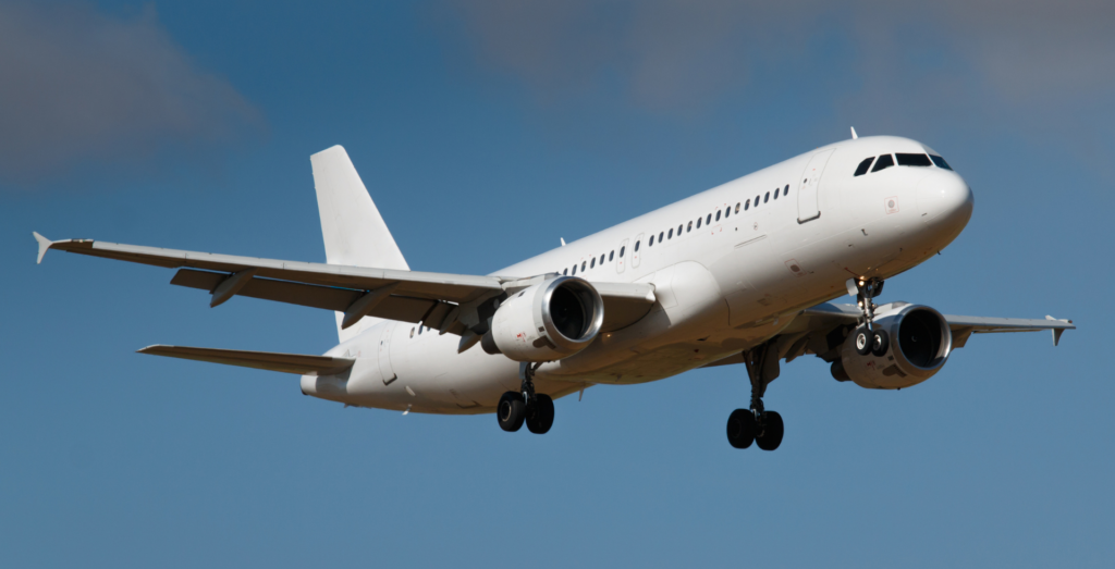 Embraer divulga resultados do 1º trimestre de 2026 com carteira de pedidos de US$ 32,1 bilhões, recorde histórico e crescimento de 22% em relação ao ano anterior.