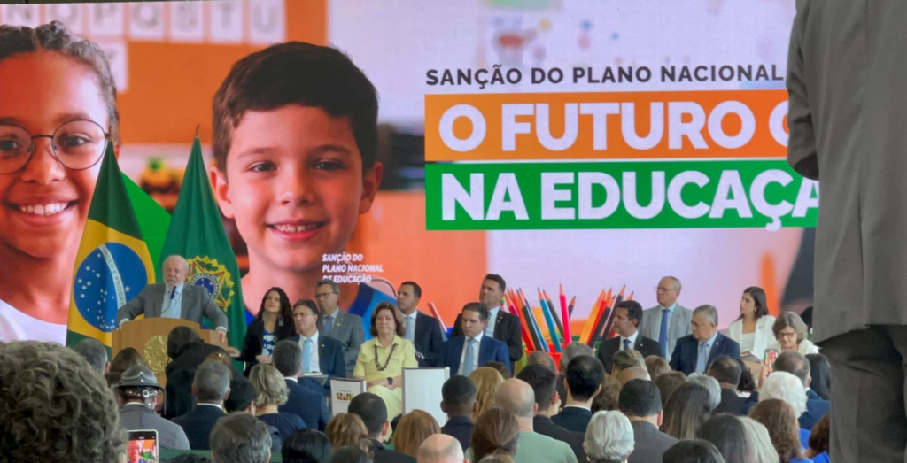 Encontro reuniu redes de ensino do país.