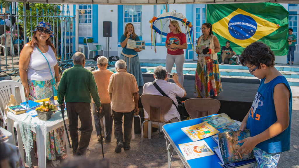 Macaé celebrou o Dia Nacional do Livro Infantil com escritores, oficinas, contação de histórias e incentivo à leitura no Centro da cidade.