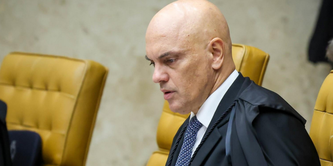 Nova legislação penal prevê reavaliação das penas e aguarda decisão final do STF.