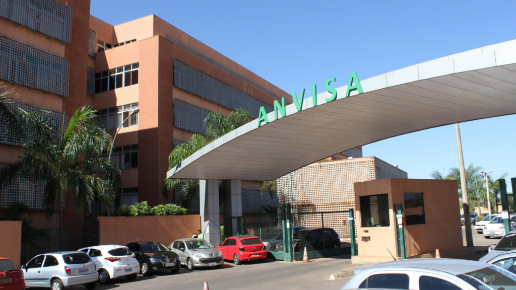 Itens fabricados até março seguem suspensos, segundo a Anvisa