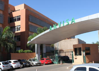 Itens fabricados até março seguem suspensos, segundo a Anvisa