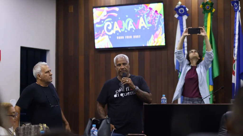 Prefeitura, Câmara e Liga das Escolas trabalham em projeto conjunto para resgatar tradição carnavalesca