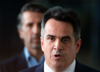 PF investiga suposto esquema envolvendo Ciro Nogueira e Daniel Vorcaro na Operação Compliance Zero. Caso inclui suspeitas de corrupção, lavagem de dinheiro e influência política.