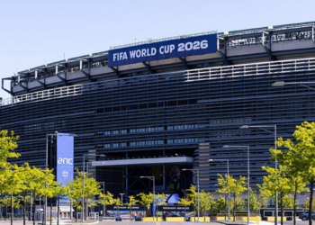 Especialistas alertam para riscos de segurança na Copa do Mundo de 2026 nos EUA, com atenção a ameaças domésticas e eventos de grande público.