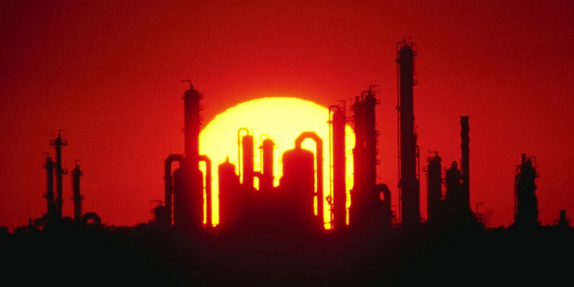 Executivo da Saudi Aramco afirma que o sistema energético global enfrenta sua maior crise e que a normalização do mercado pode levar até 2027.