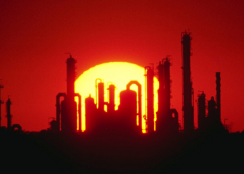 Executivo da Saudi Aramco afirma que o sistema energético global enfrenta sua maior crise e que a normalização do mercado pode levar até 2027.