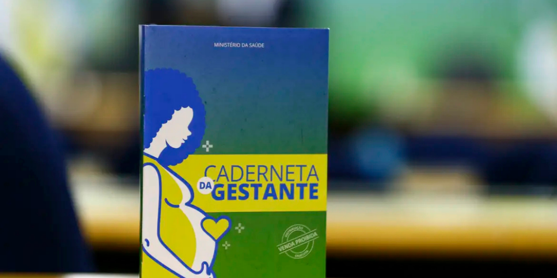 Ministério da Saúde lança nova Caderneta da Gestante digital integrada ao Meu SUS Digital, com recursos sobre pré-natal, parto, vacinação e cuidados pós-parto.