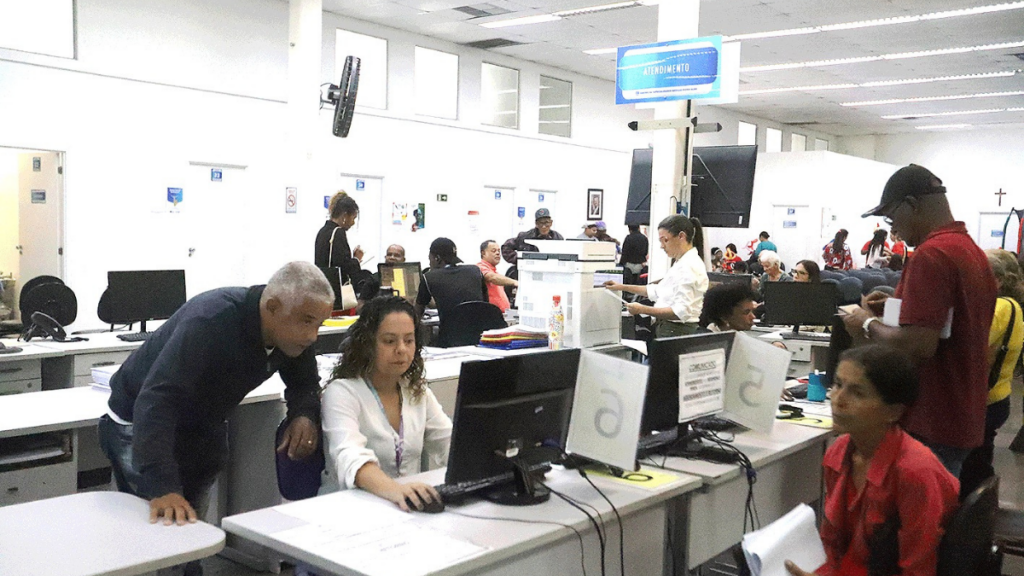 Unidade realiza atendimentos em diversas especialidades e reduz tempo de espera