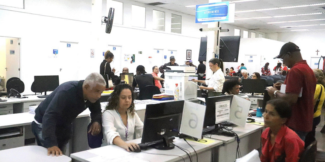 Unidade realiza atendimentos em diversas especialidades e reduz tempo de espera