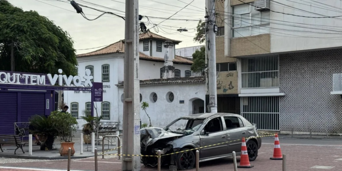 Ação em Cabo Frio alerta sobre riscos no trânsito com forte impacto visual