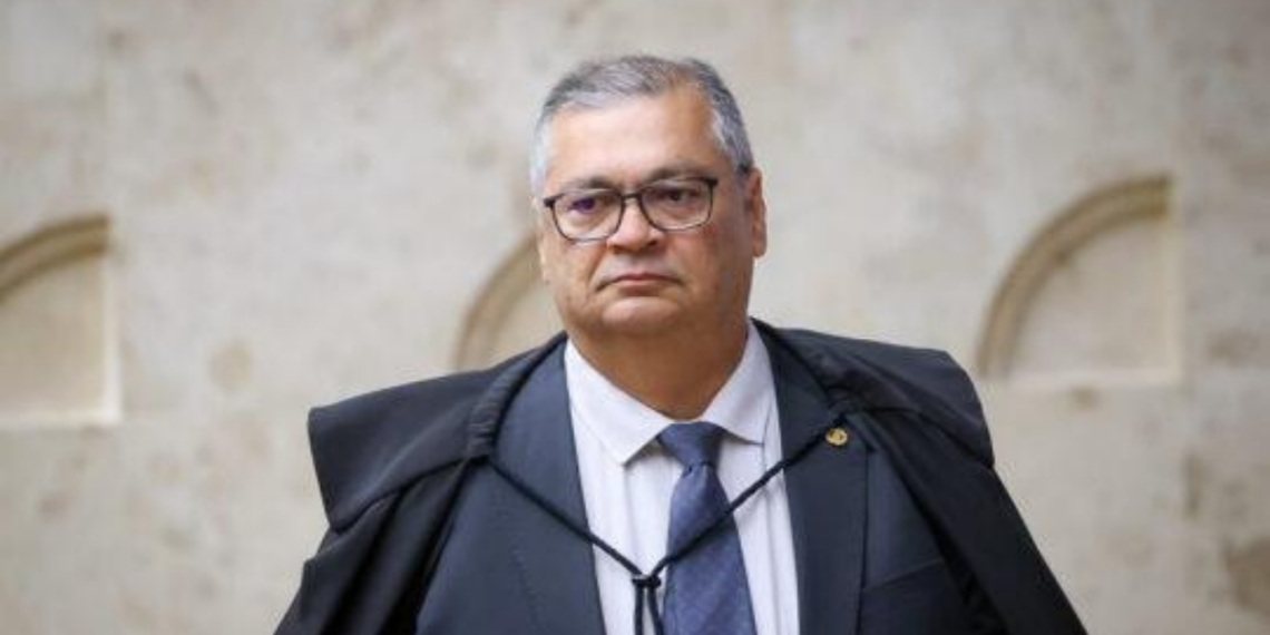 Vice-prefeito de Macapá segue afastado após decisão do STF por suspeita de fraude.