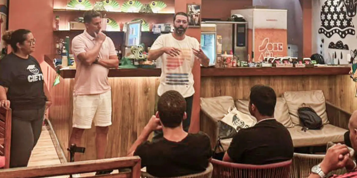Moradores da Rocinha e Vidigal iniciam curso de formação para guias turísticos profissionais com foco em turismo comunitário e empreendedorismo.