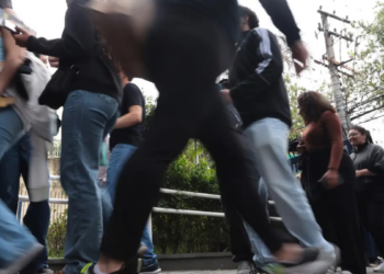 Prazo para validação de informações das vagas remanescentes do Fies 2026 termina nesta segunda-feira. Estudantes devem comparecer à faculdade para concluir processo.