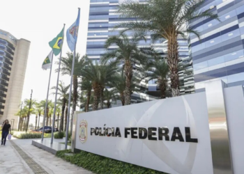 Suspeito investigado no caso Banco Master foi preso em Dubai após ação conjunta da Polícia Federal e Interpol.