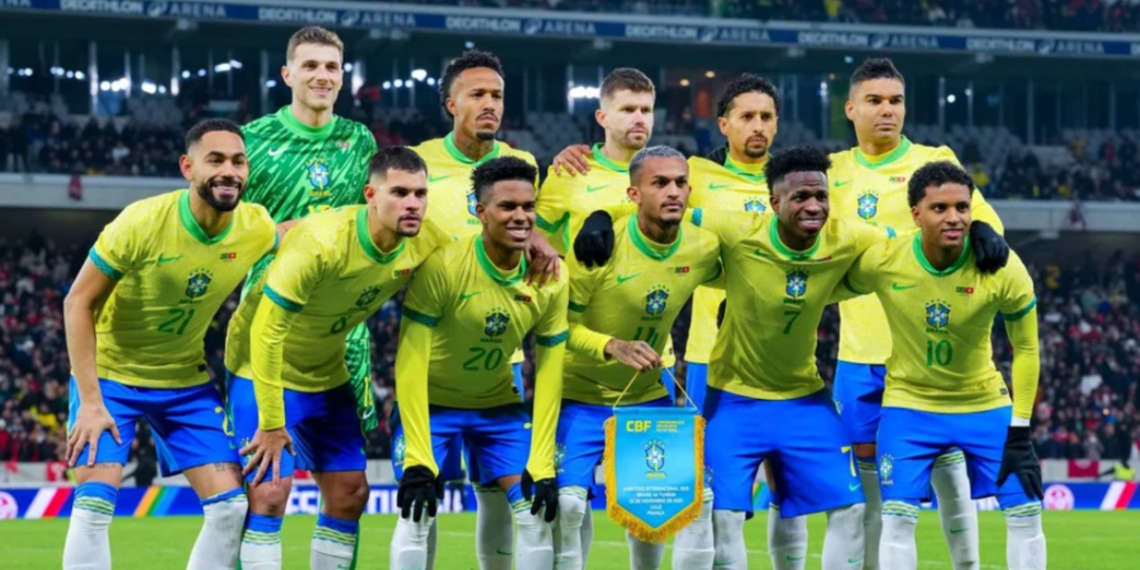 Camisas da Seleção Brasileira para a Copa de 2026 chegam ao mercado com preços entre R$ 100 e R$ 800, incluindo versões oficiais e modelos para torcedores.