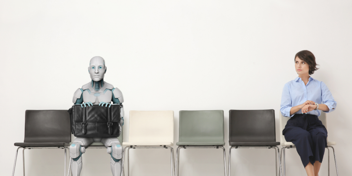 CEO do Standard Chartered afirma que inteligência artificial substituirá milhares de empregos nos próximos anos. Banco prevê redução de pessoal e expansão da automação até 2030.