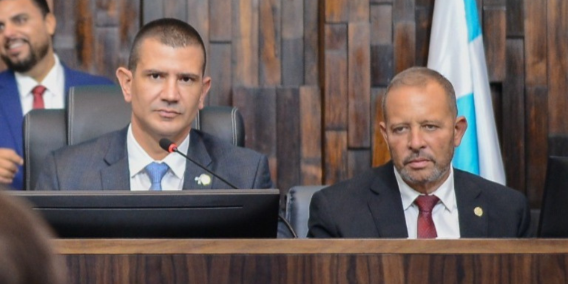 Alerj propõe novo repasse de R$ 35 milhões para cidades atingidas pelas chuvas no Rio de Janeiro. Recursos serão destinados a ações emergenciais.